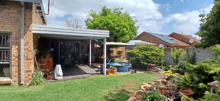  Bedroom Property for Sale in La Provance Free State